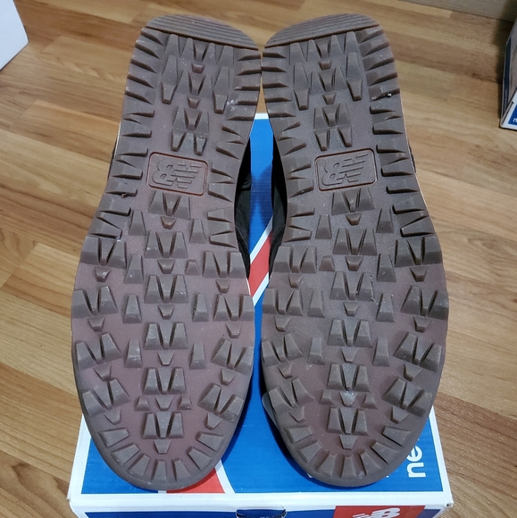 New Balance 710 Boots Men's size 8 - Picture 6 of 7